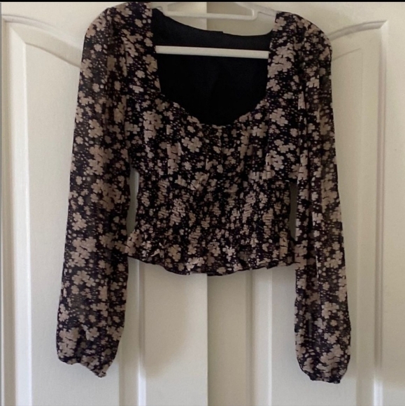 Windsor Black and Cream Floral Blouse. Size XS - Picture 1 of 12